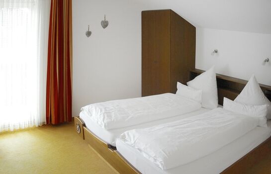 Fewo Alpspitze Schlafzimmer 2