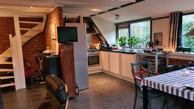 Küche mit Essbereich