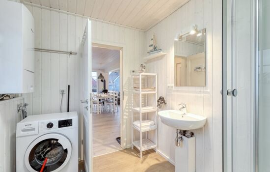 Bad mit Waschmaschine