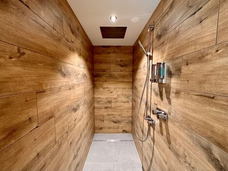 Regendusche ebenerdig