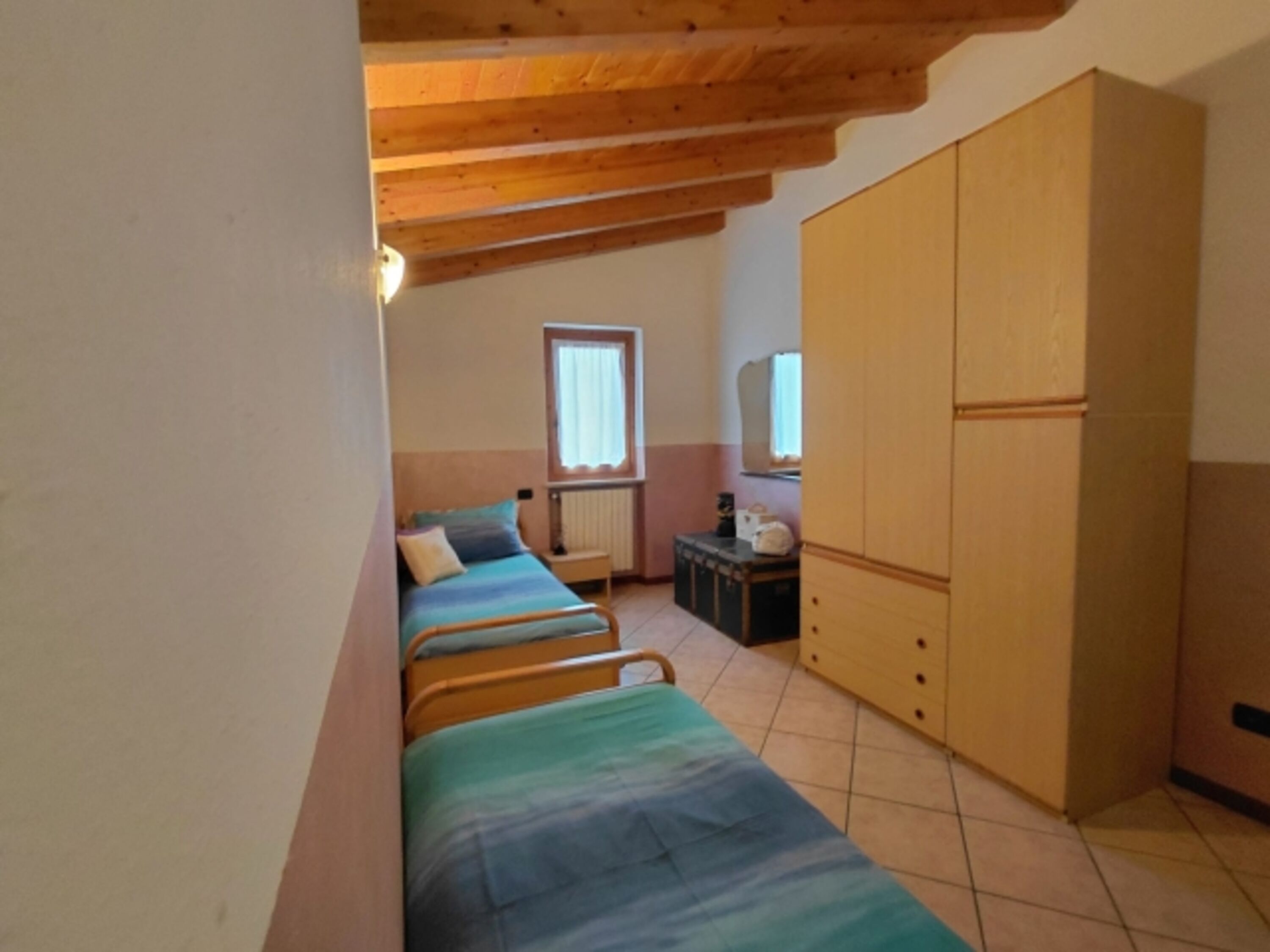Schlafzimmer 2