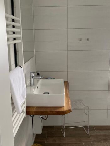 Kleines Haus - Badezimmer