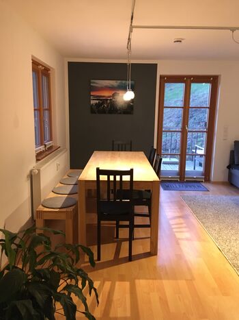 Wohnzimmer - Esstisch