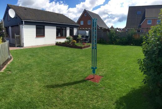 Der komplett eingezäunte Garten