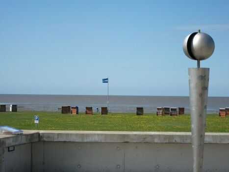 Blick auf Strand und Watt