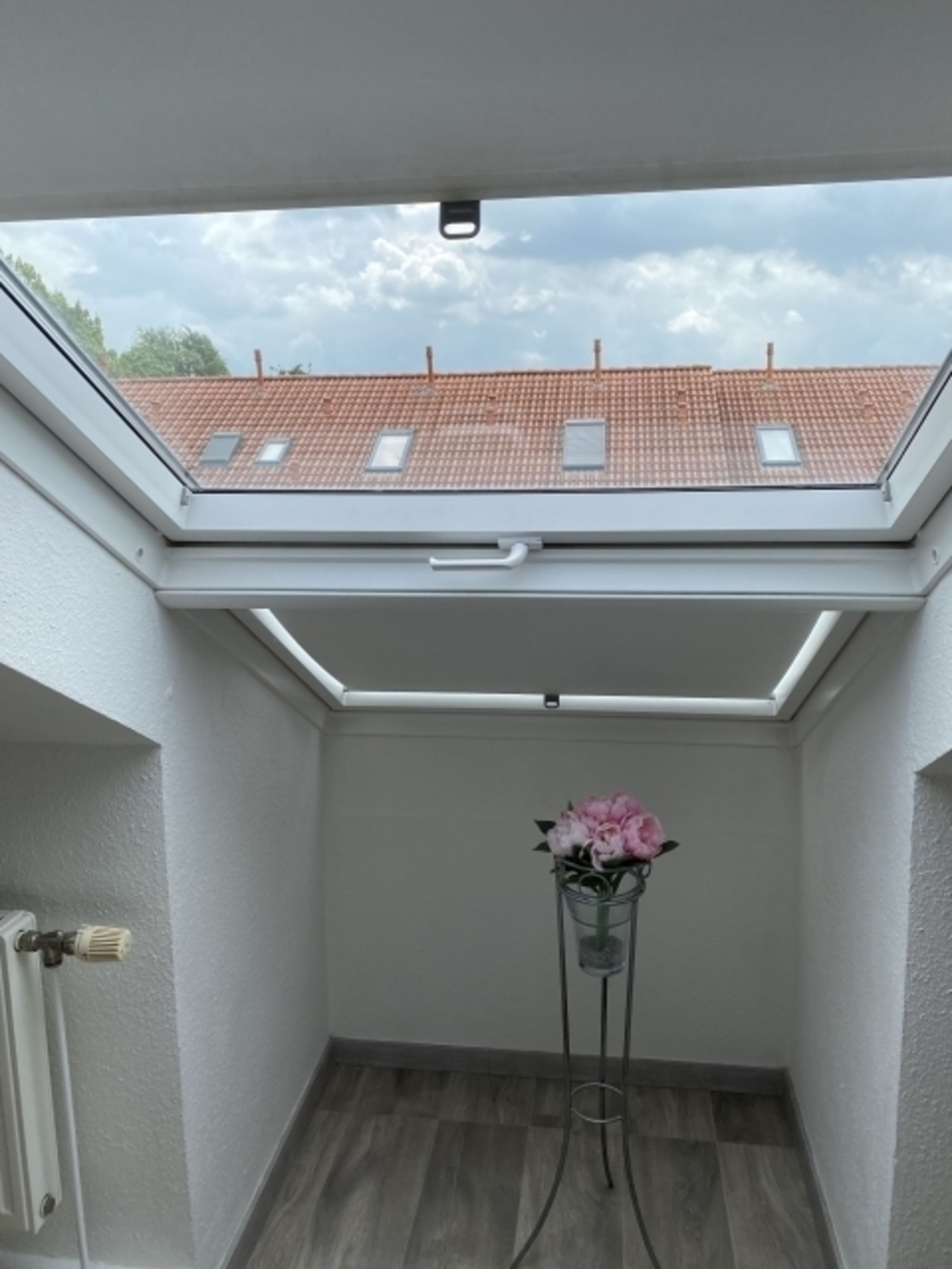 Schlafzimmer Obergeschoss Dachfenster 