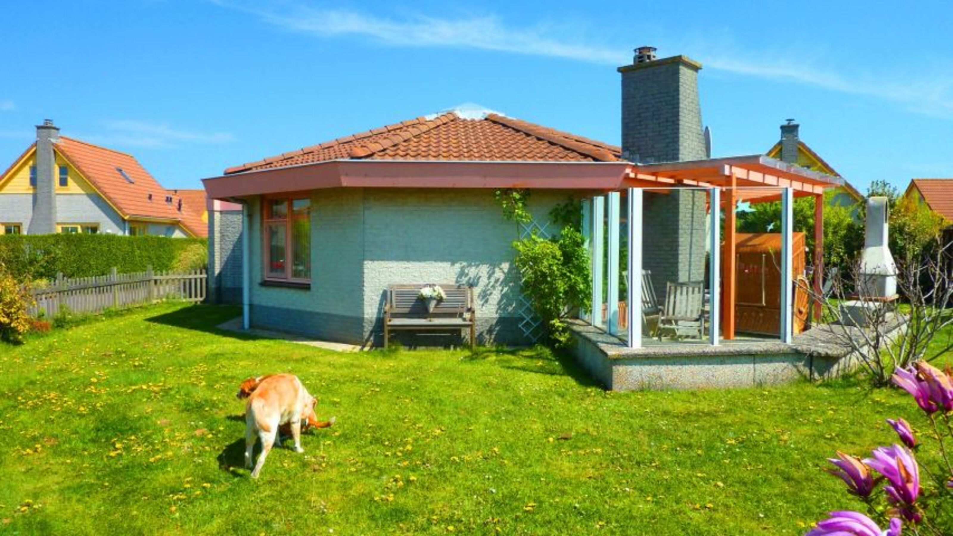 Gartenansicht Zaun komplett ca 110 cm hoch aktuell ohne Strandkorb