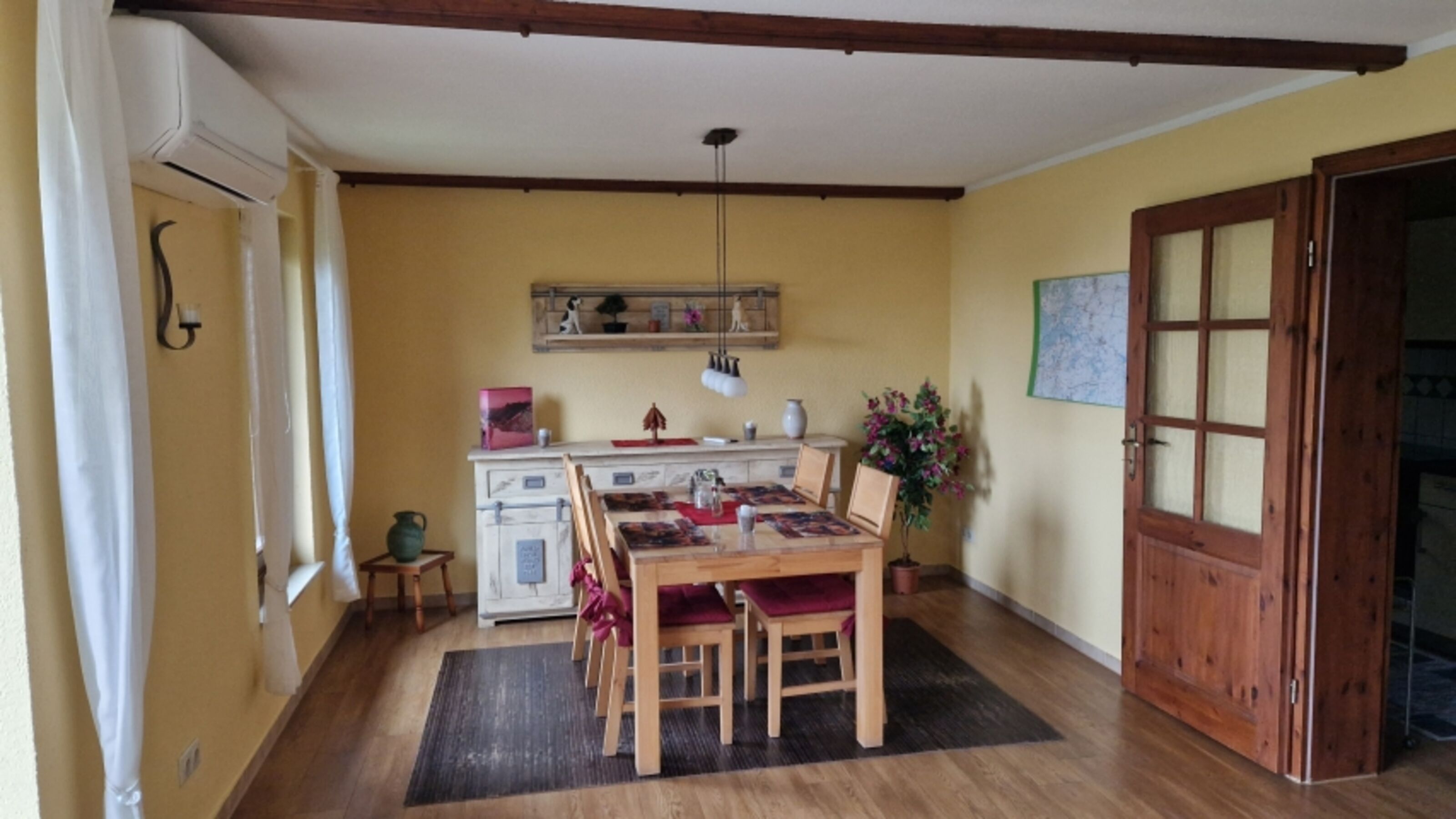 Wohnzimmer Essecke