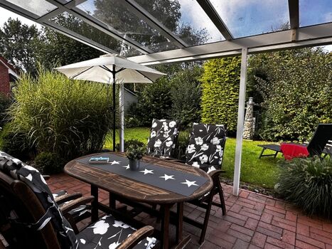 Überdachte Terrasse 
