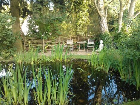 ein Platz in der Abendsonne