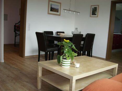 Essbereich im Wohnzimmer