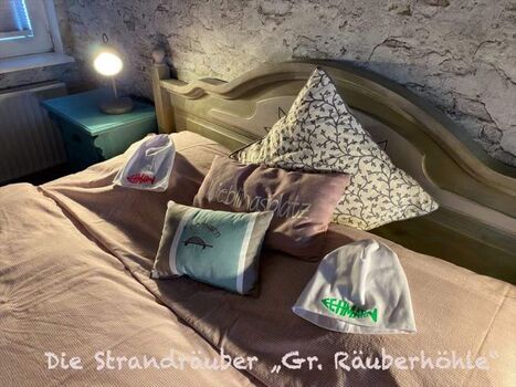 Schlafmützen auf- wir schenken Euch süße Träume