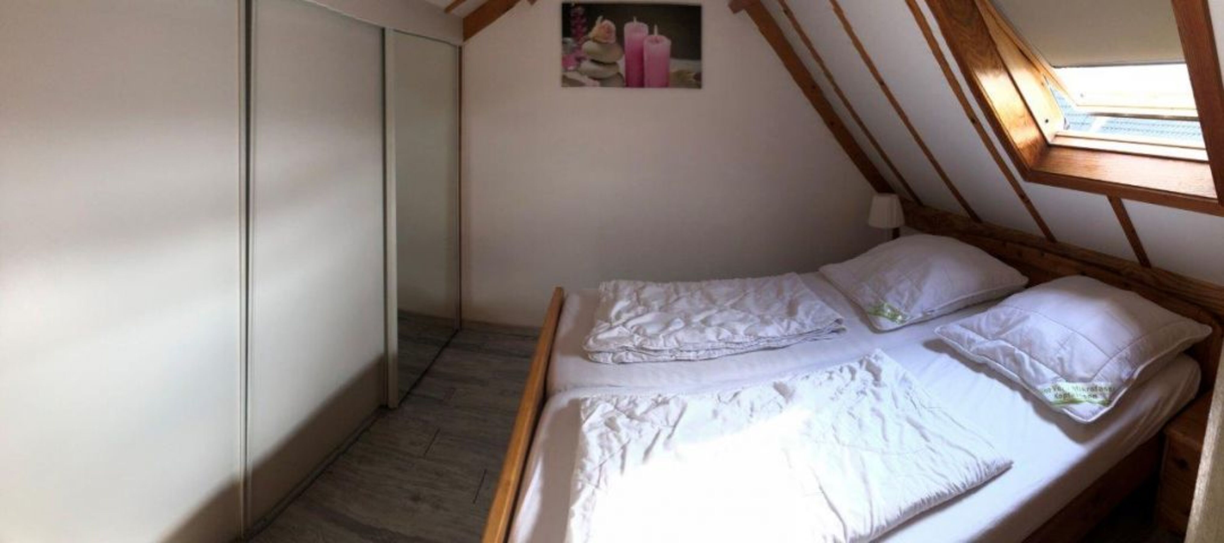 Schlafzimmer I mit Doppelbett