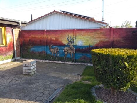 2022 haben wir von einem ortsansässigen Künstler ein Wandbild machen lassen