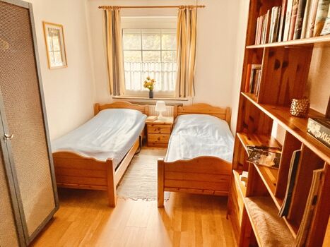 Schlafzimmer mit Einzelbetten