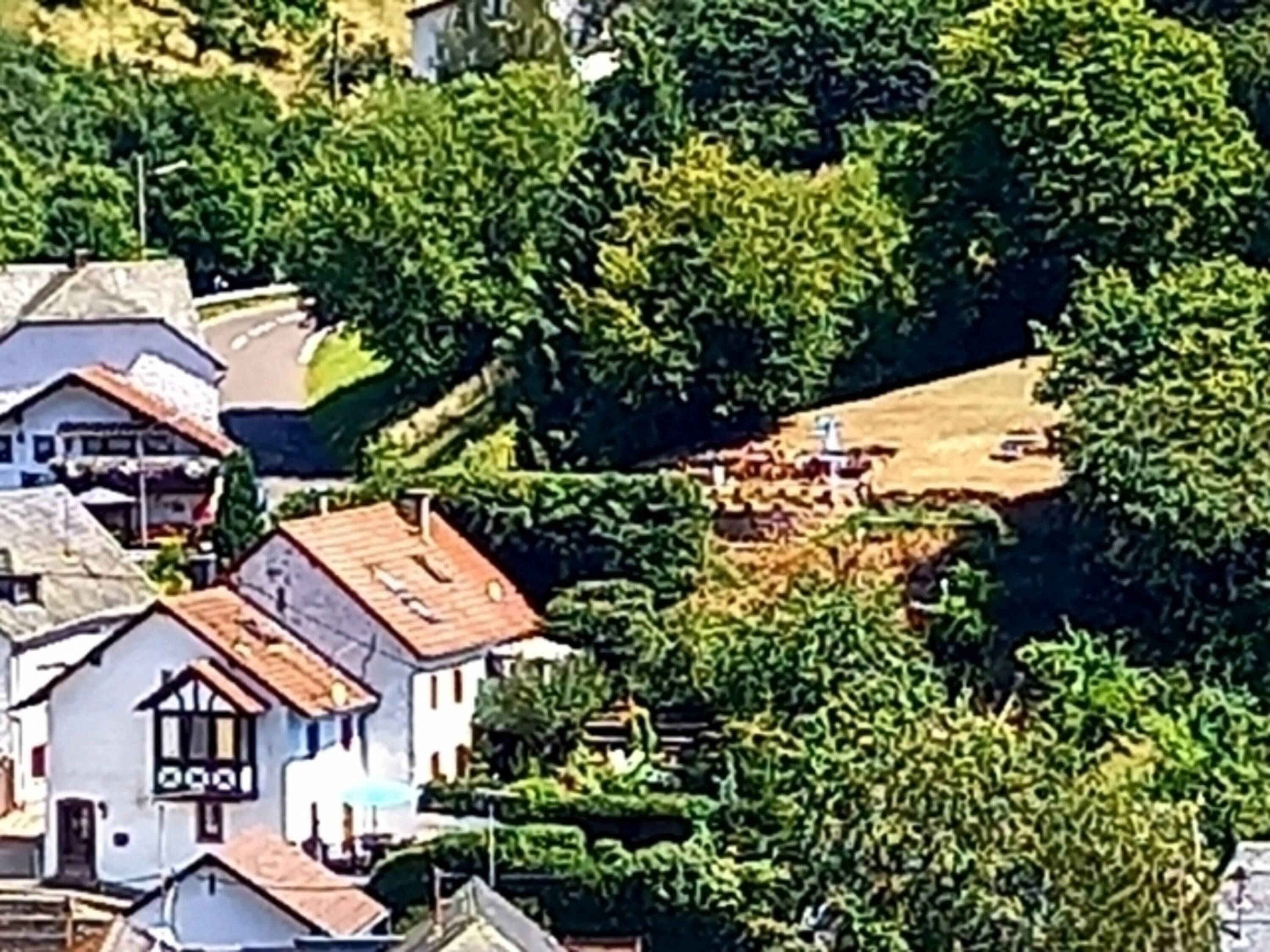 Haus links im Bild