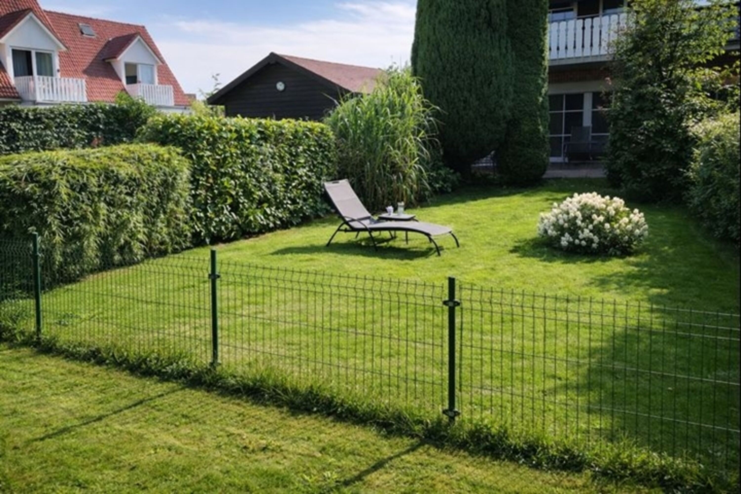 eingezäunter Garten