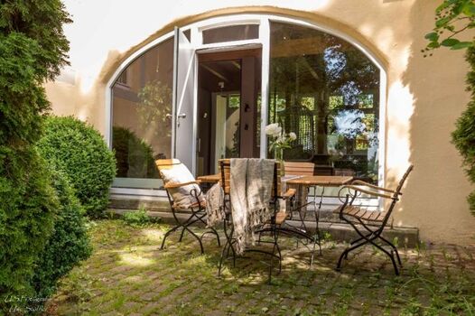 Tür auf  - Hund raus