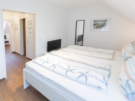 TV im Doppelschlafraum