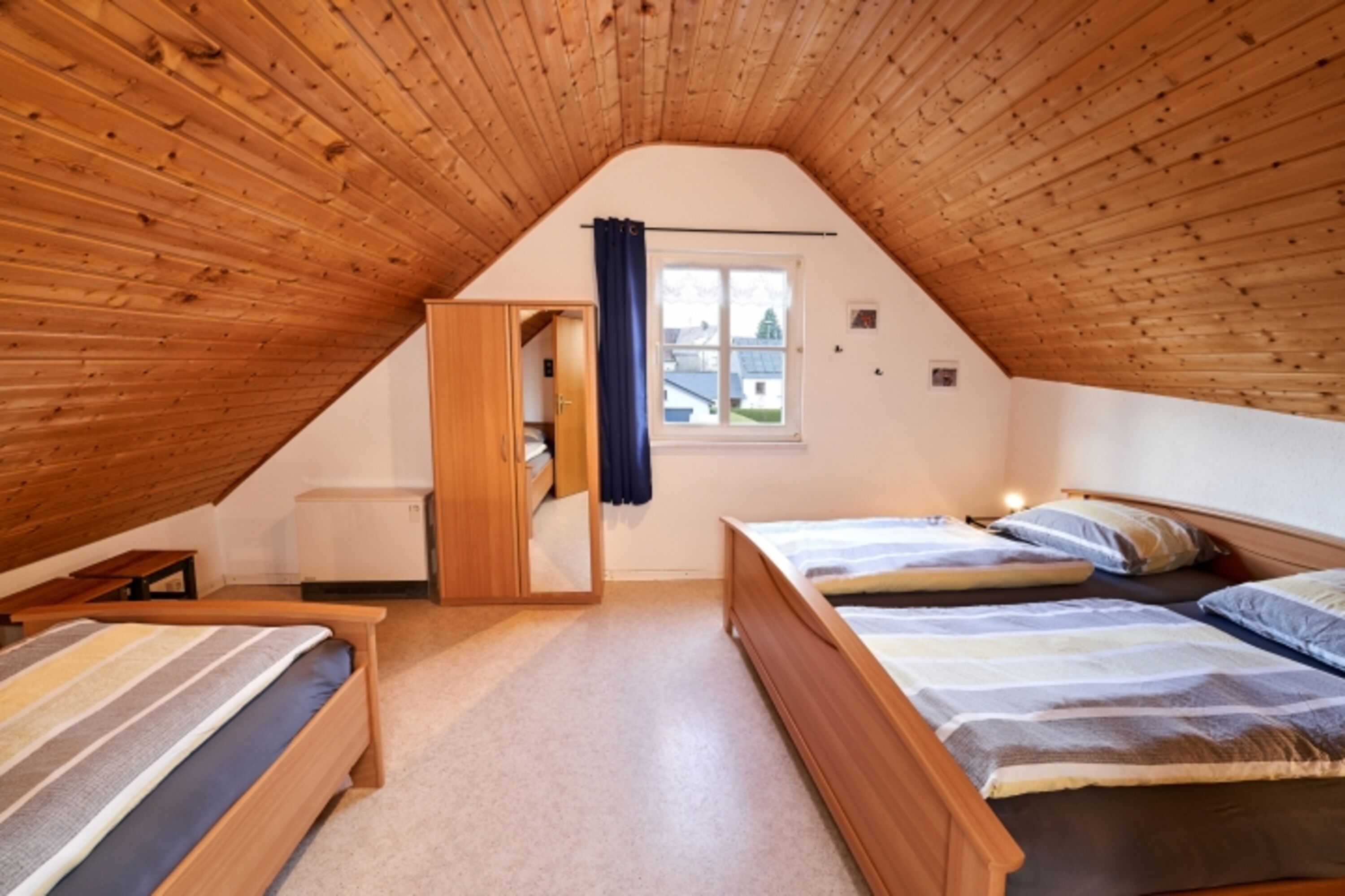 Fewo 2, Dreibettschlafzimmer