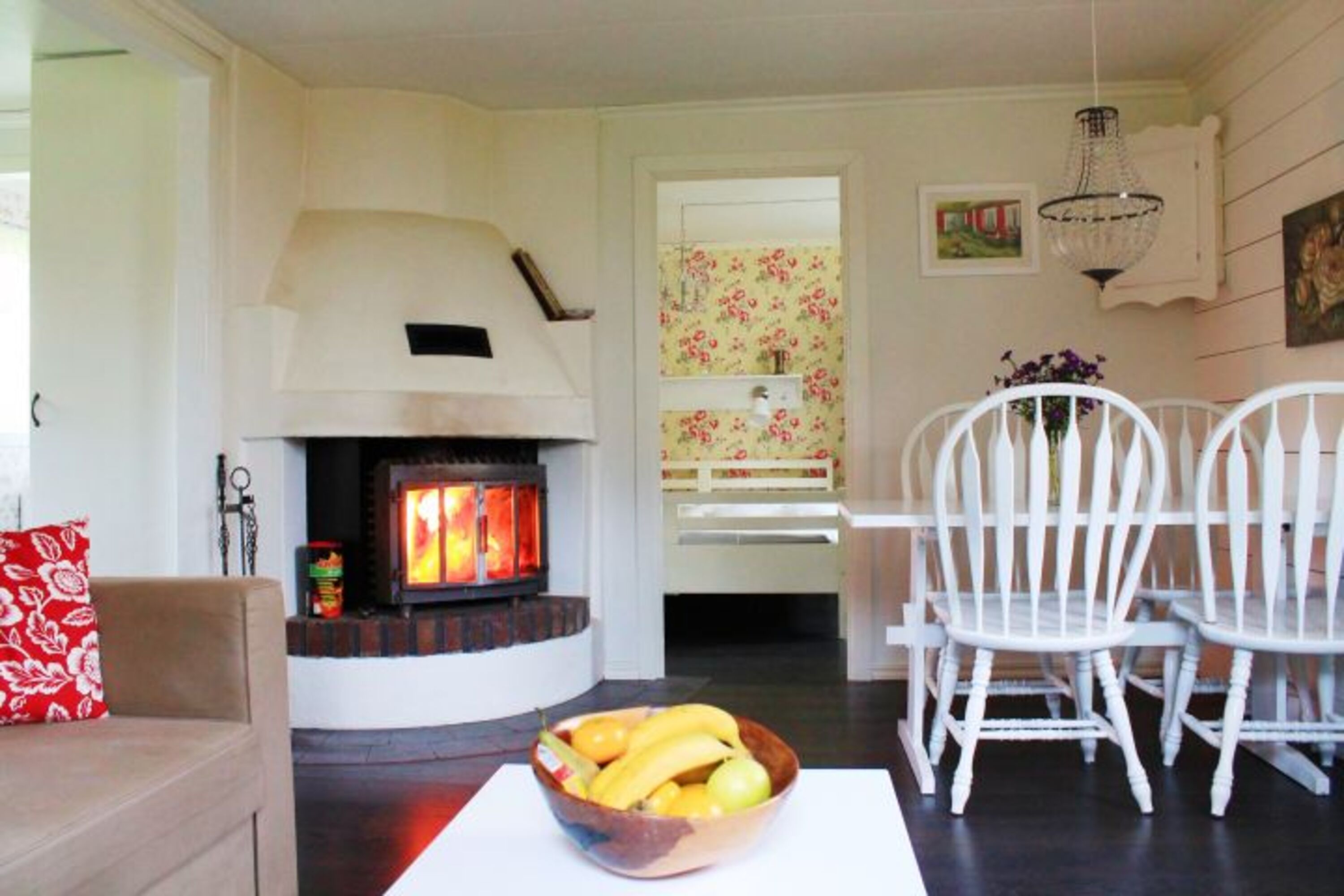 Wohnzimmer mit Kamin