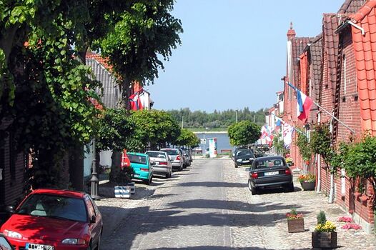 Der Blick die Straße runter