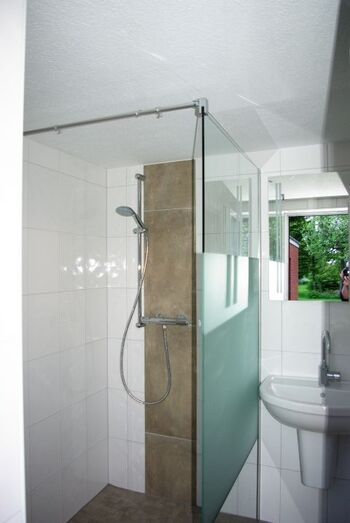 Duschbad im Erdgeschoss