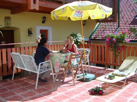 Terrasse vor dem Appartment