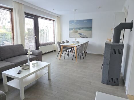 offener Wohn- Essbereich