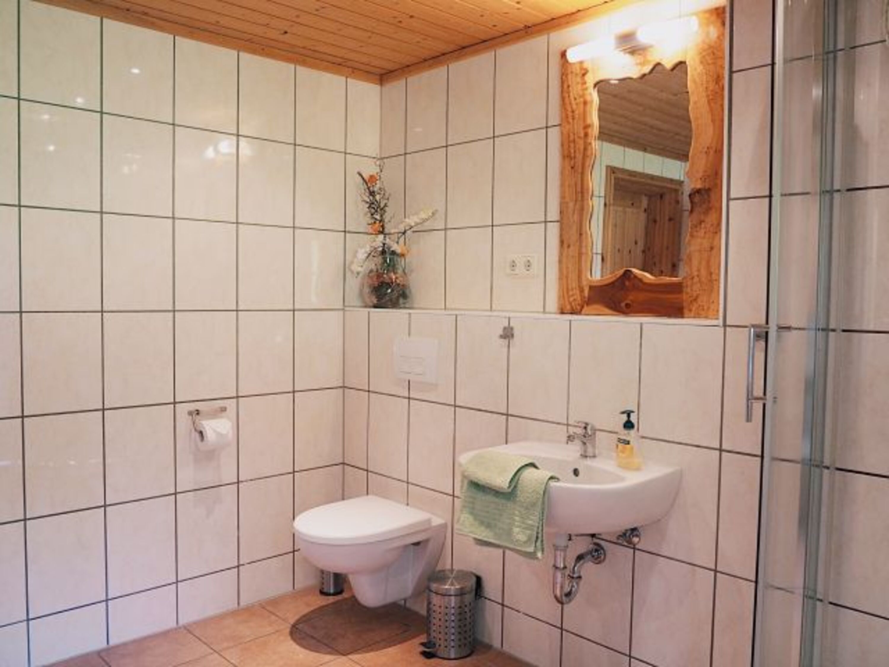 Bad mit Dusche