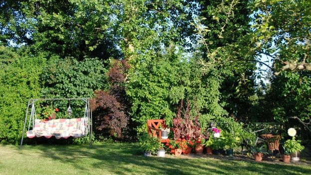 gemeinschaftlicher Gartenbereich zum entspannen