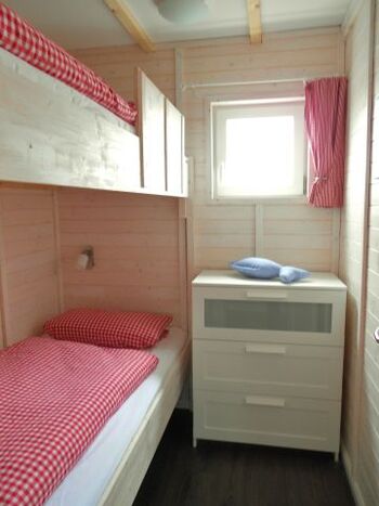 Schlafzimmer mit Etagenbett