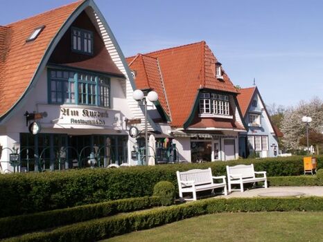 Häuserfassade Ortsmitte Kurpark Boltenhagen