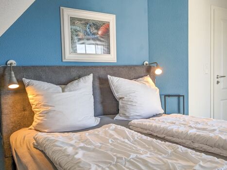 Schlafzimmer3 mit Boxspringbett