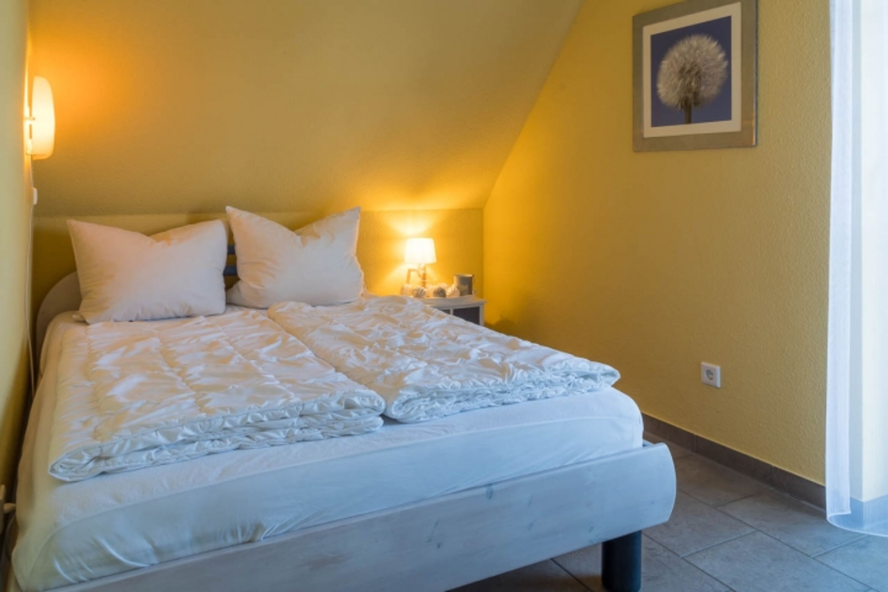 Schlafzimmer 2
