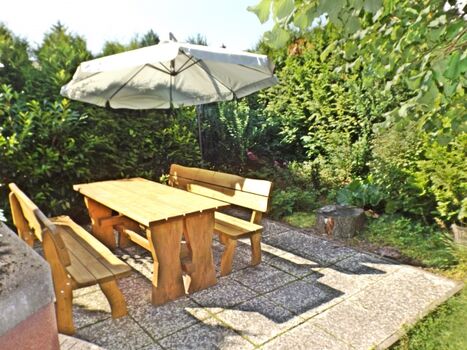 unser sonniger Grillplatz