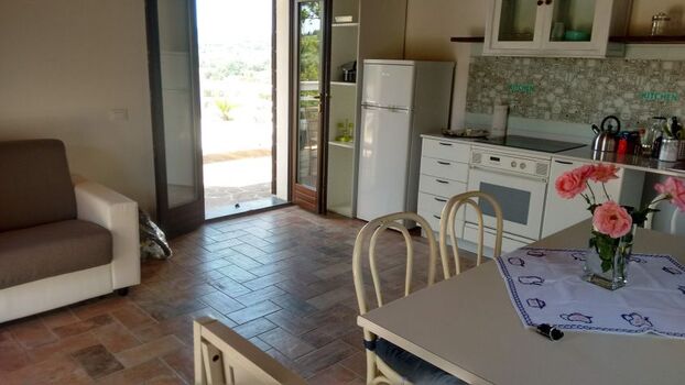 Küche mit Bettsofa 1