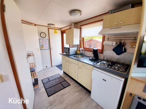 Küche für 6 Pers. ausgestattet