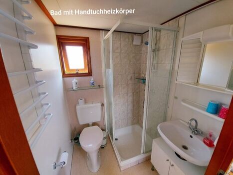 Bad Dusche/Waschbecken/WC