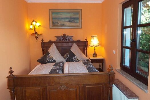 Schlafzimmer 2 mit Doppelbett 