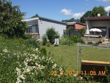 eingezäuntes Gartenstück