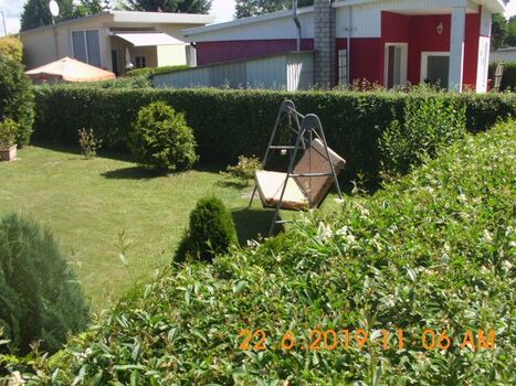 eingezäuntes Gartenstück