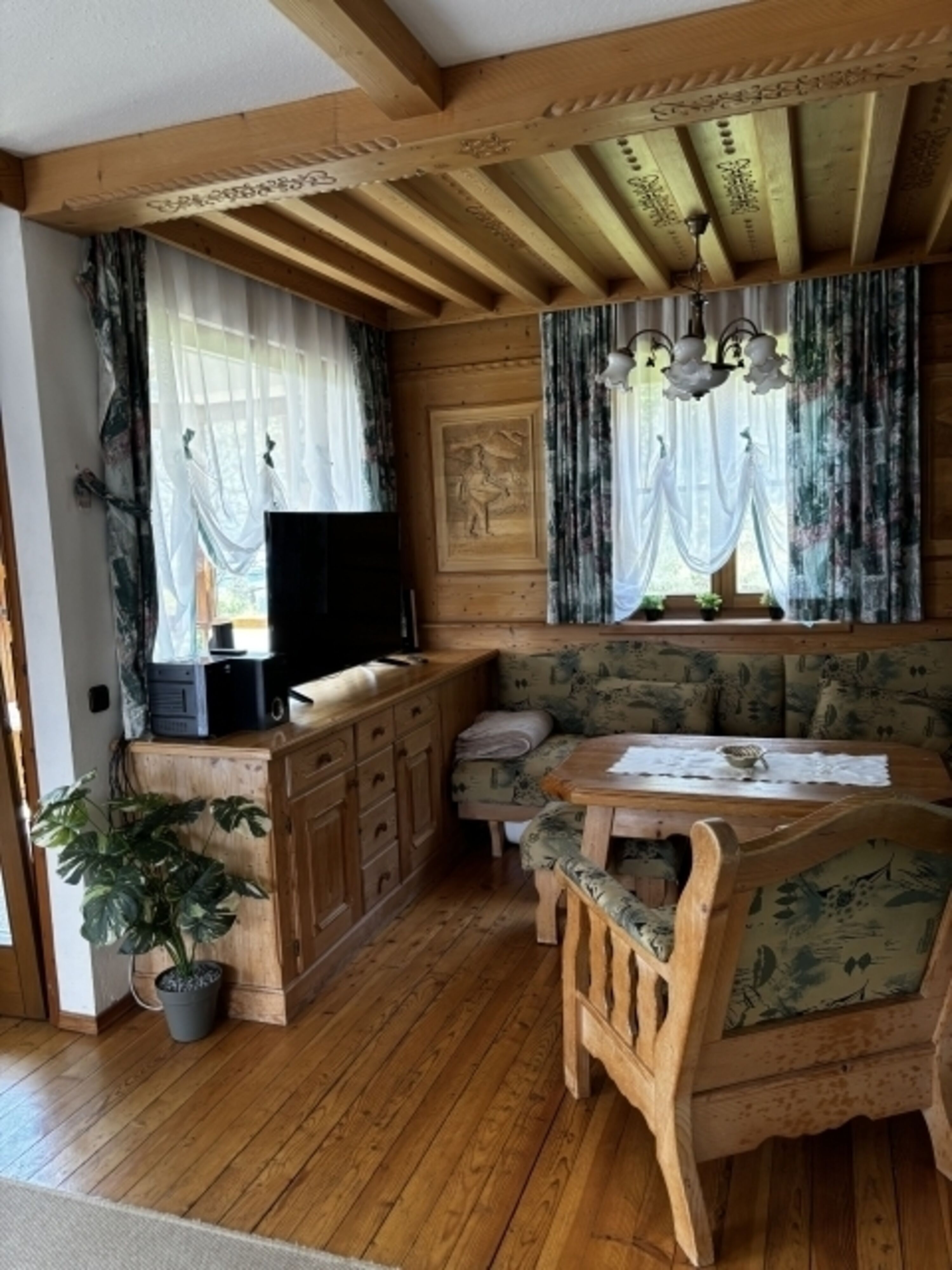 Wohnzimmer mit TV