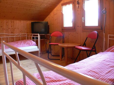 Schlafzimmer 2 mit zwei Einzelbetten