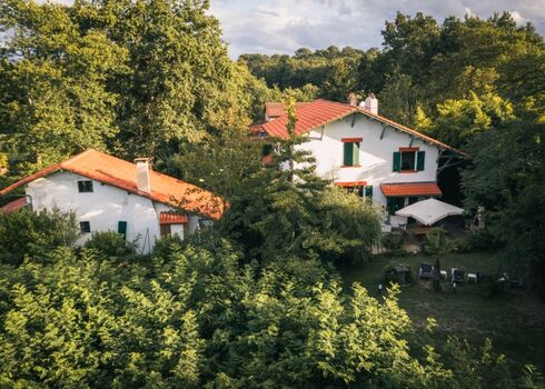 beide Häuser können gemeinsam gemitet werden