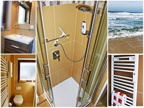 modernes Duschbad mit Fenster