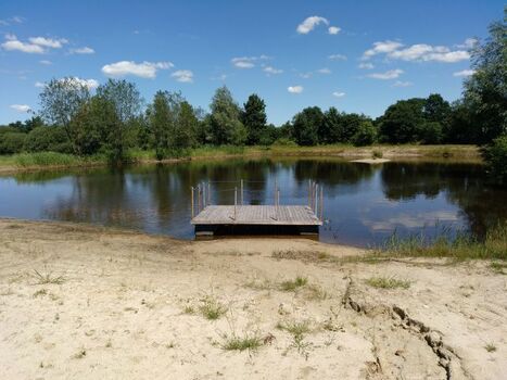 Selbst gebautes Floß