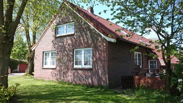 Unser Bauernhaus Straßenansicht