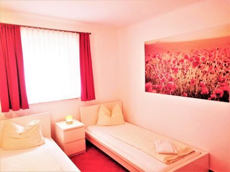 Schlafraum mit 2 Einzelbetten