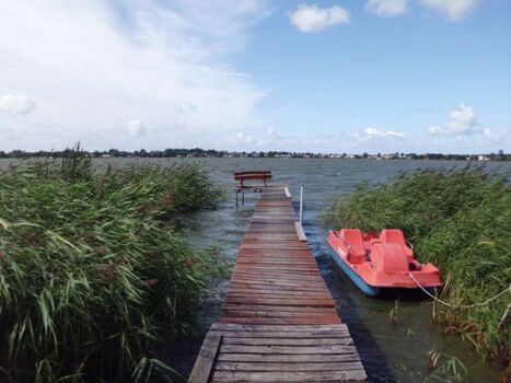 Angelsteg mit Tretbot